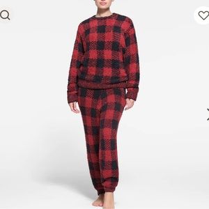 SKIMS Cozy Lounge Set